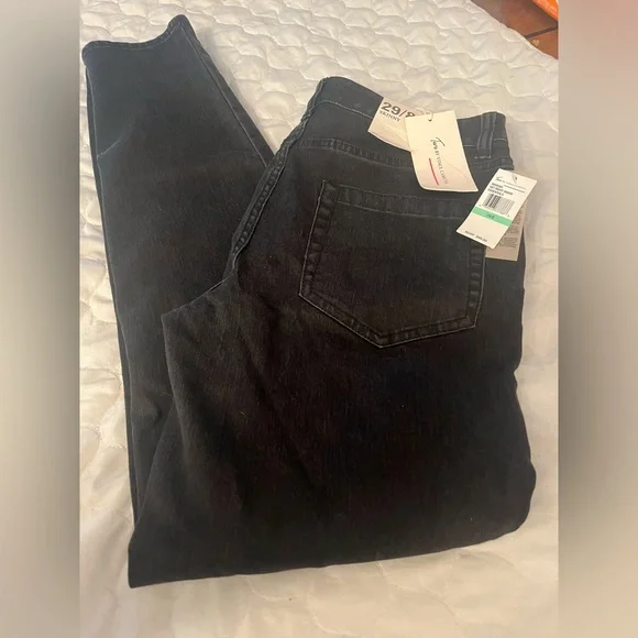 NWT TWO by Vince Camuto Skinny Jeans - Picture 7 of 8